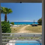 Beachfront Alexandra Vilă *