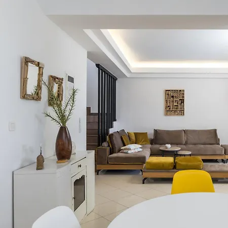 Beachfront Alexandra