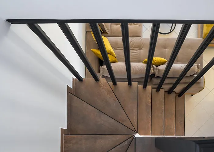 Beachfront Alexandra Villa *