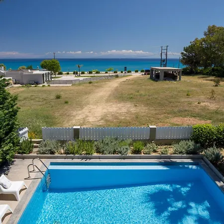 Beachfront Alexandra