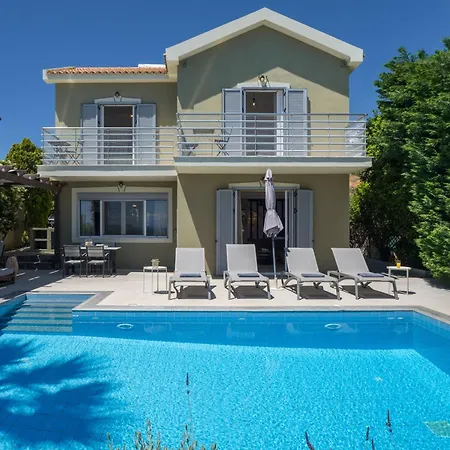 Beachfront Alexandra