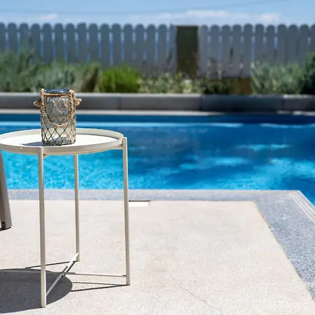 Villa Beachfront Alexandra *