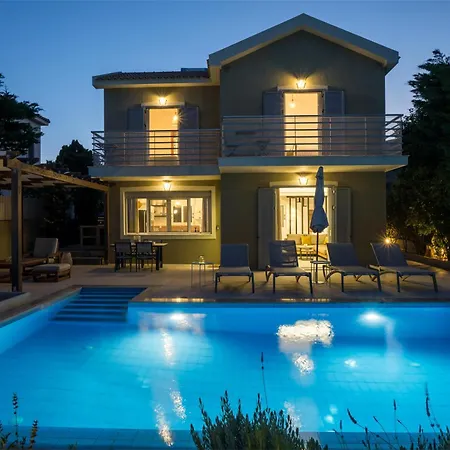 Beachfront Alexandra Villa Skala (Kefalonia)